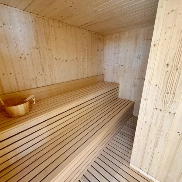 apartment gym pool garage tennis paddle sauna (13)