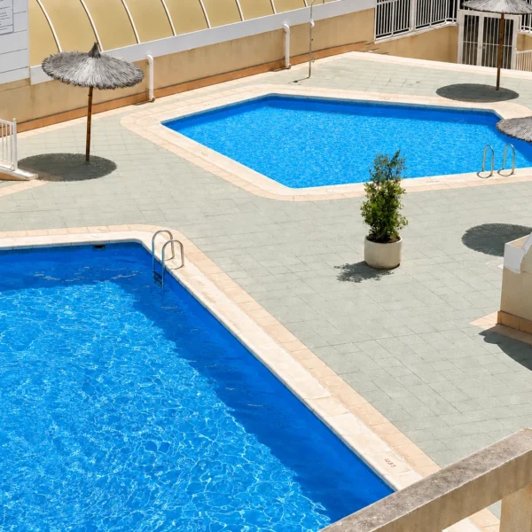 POOL (2)
